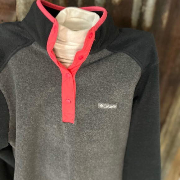 Columbia Fleece Snap Pullover- Gray & Black-Size Large - Picture 3 of 8